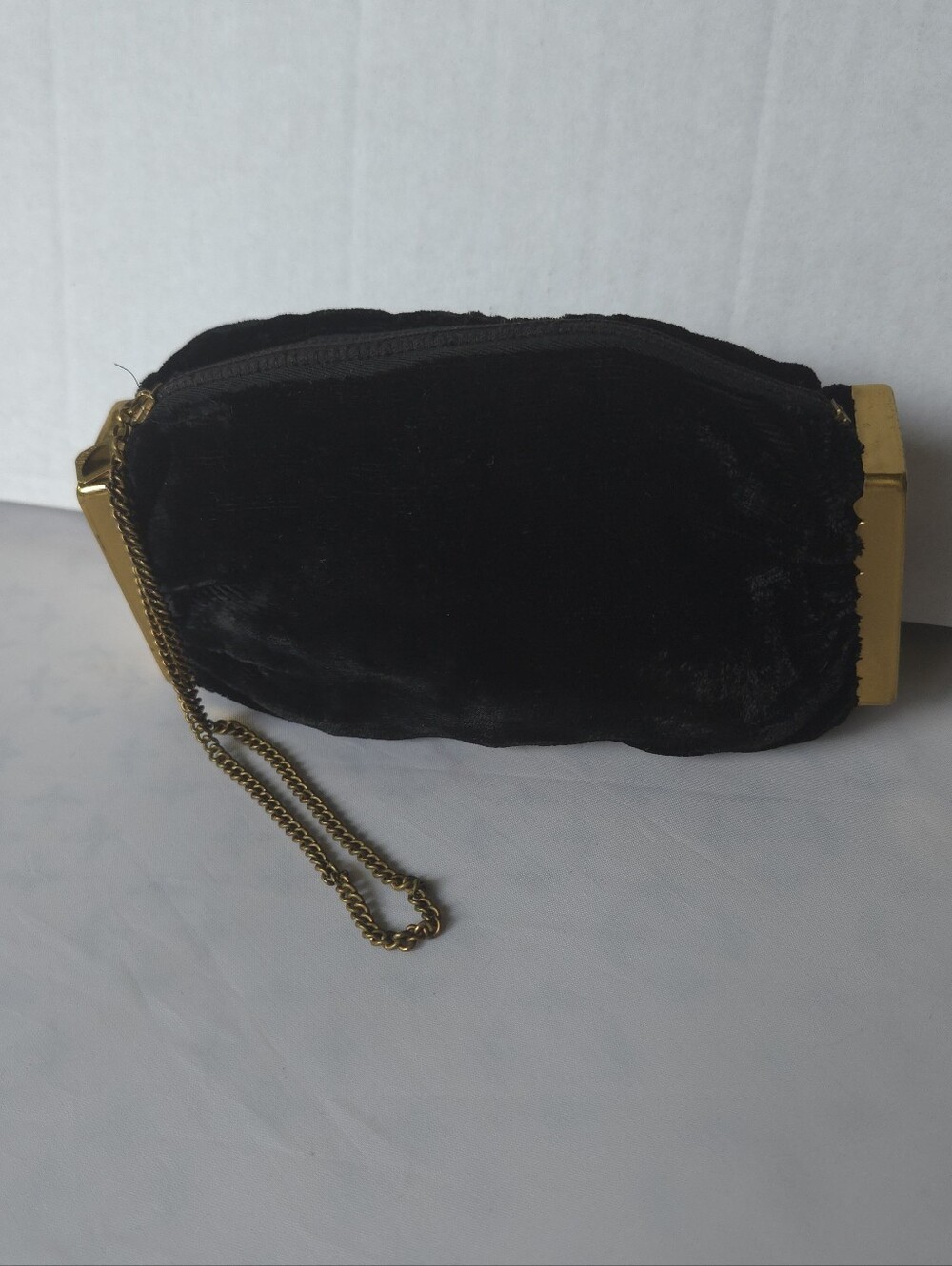 Vintage Dorset Fifth Avenue Black Velvet Wristlet Clutch Chain Brass Side Frames
